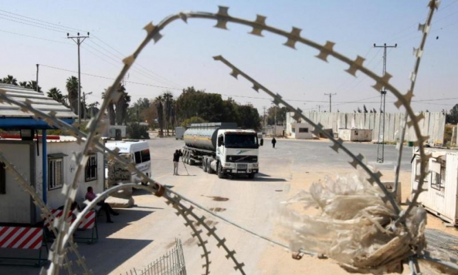 إسرائيل تفرض إغلاقًا شاملًا على الضفة الغربية ومعابر غزة